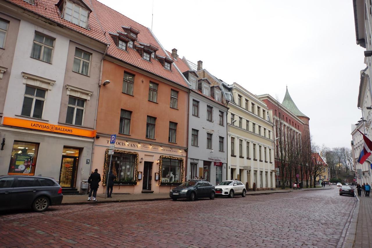 Dream Apartment Near The Old Tower Riga Exterior photo